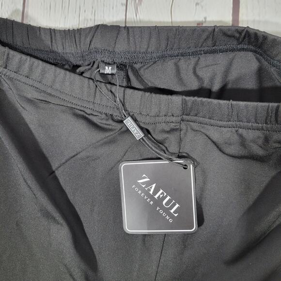 ZAFUL Black Cut-Out Crisscross Ankle Leggings Size M NWT - Picture 8 of 9